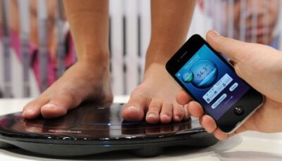 Your Phone Interferes With Yor Diet